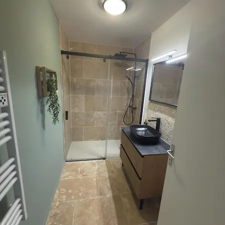 Cosy Avec Clim Et Jardin Centre De