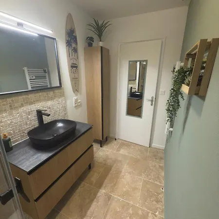 Cosy Avec Clim Et Jardin Centre De